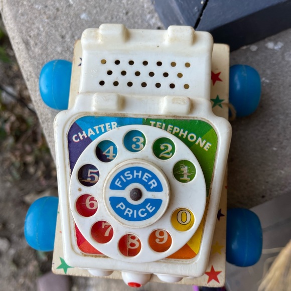Vintage Fisher-Price telephone - Picture 7 of 9